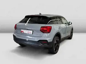 Audi Q2 35 TFSI advanced AHK Matrix Carplay Navi CAM Bild 4
