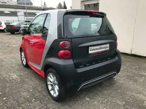 smart forTwo smart fortwo coupe micro hybrid drive KLIMA PANO Bild 4