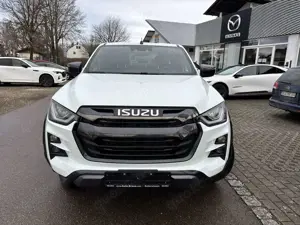 Isuzu D-Max Double Cab 4x4 V-Cross AHK Mountaintop Bild 2