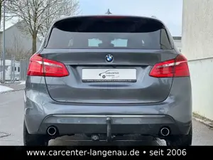BMW 220 220 d Active Tourer xDrive Luxury Line Bild 4