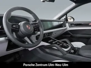 Porsche Cayenne Coupe Black Edition HA-Lenkung InnoDrive Bild 4