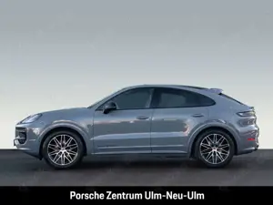 Porsche Cayenne Coupe Black Edition HA-Lenkung InnoDrive Bild 2