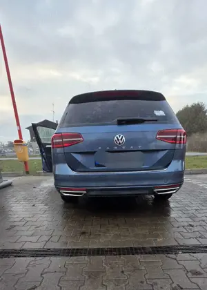Volkswagen Passat Variant Passat Variant 1.6 TDI (BlueMotion Technology) DSG Bild 5