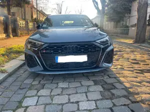Audi RS3 RS3 TFSI Limousine quattro S tronic Bild 3