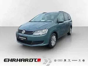 Volkswagen Sharan 2.0 TDI Comfortline AHK*7-SITZER*NAV*ACC*SHZ*PD...