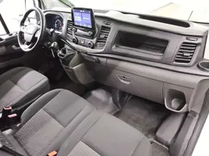 Ford Transit Custom 2.0 TDCi Trend 3-Sitzer PDC Shz Bild 5