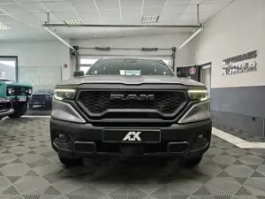 Dodge RAM PAGE Rebel 2.2 HK, 10.3 Zoll Display Bild 2