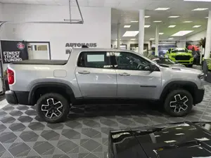 Dodge RAM PAGE Rebel 2.2 HK, 10.3 Zoll Display Bild 3