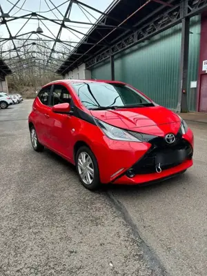 Toyota Aygo x 1,0-l-VVT-i