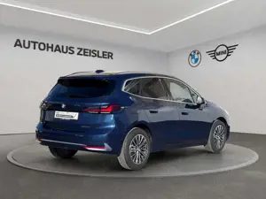 BMW 220 d Active Tourer LUXURY LINE AHK DrivingAssistantPl Bild 2