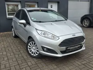 Ford Fiesta Titanium 1.0 MOTOR LÄUFT UNRUND