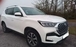 SsangYong Rexton Rexton 2.2 e-XDi 220 4WDAut. Quartz Bild 3