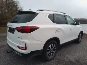 SsangYong Rexton Rexton 2.2 e-XDi 220 4WDAut. Quartz Bild 5