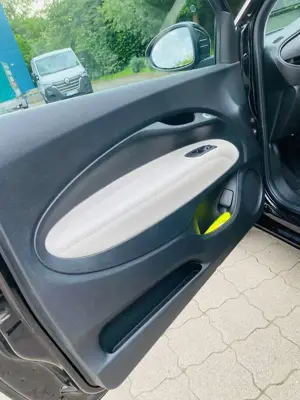 Fiat 500e 500e 42kWh La  Prima Bild 3