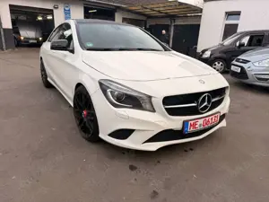 Mercedes-Benz CLA 180 CLA 180*LEDER+NAVI+19ZOLL*