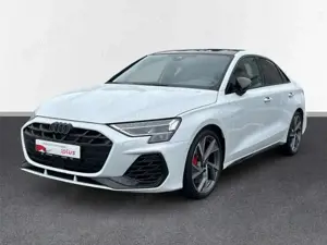 Audi S3 Limousine 2.0 TFSI quattro Bild 2