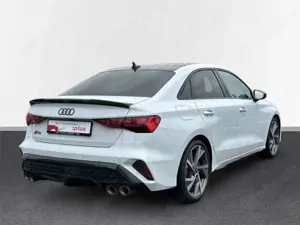 Audi S3 Limousine 2.0 TFSI quattro Bild 5