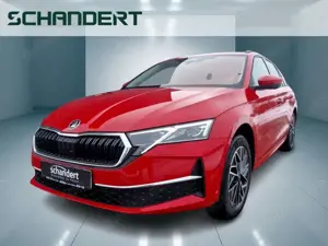 Skoda Octavia Combi 1.5 TSI Balance DSG Matrix Navi AHK