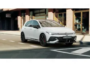 Volkswagen Golf GTI Golf VIII 2.0 TSI OPF DSG GTI Clubsport "Black S Bild 3