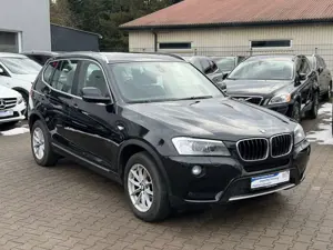 BMW X3 20d xDrive Automatik *1.Hand*Panorama*AHK* Bild 3