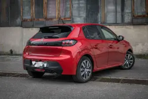 Peugeot 208 1.2 PureTech 100 Active Pack Bild 4