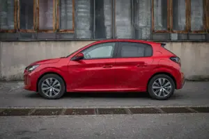 Peugeot 208 1.2 PureTech 100 Active Pack Bild 5