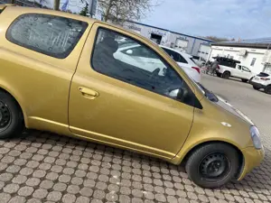 Toyota Yaris Europe Bild 4