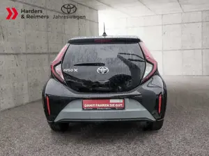 Toyota Aygo X 1.0 Teamplayer PDC SHZ KAMERA ACC Bild 5