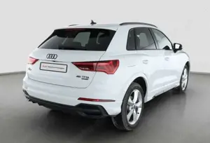 Audi Q3 S-line 45 TFSI quattro ACC+AHK+MATRIX+PANO+STANDHZ Bild 2