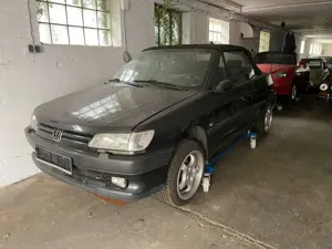Peugeot 306