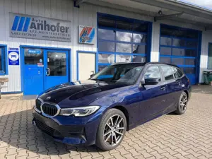BMW 330 e xDrive Individual Laserlicht CarPlay