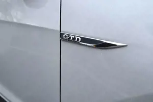 Volkswagen Golf GTD GTD BMT Perlmuttweiß Bild 4