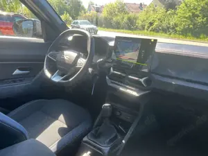 Dacia Duster Expression TCe 130 5 Jahre Gar. SHZ Navi Bild 5