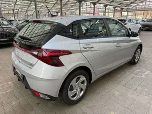 Hyundai i20 1.0 T-GDI  Select Mild-Hybrid|Tempomat Bild 5