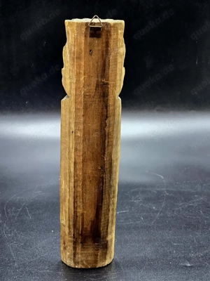 Hölzerne Königsfigur Bild 3