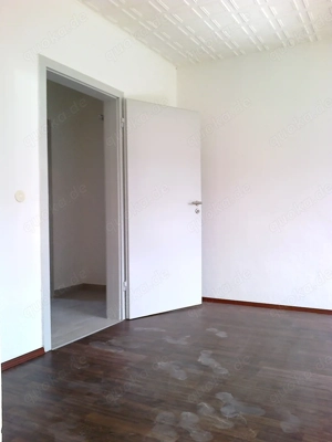 schöne, san. 2Zi. EG Wohnung in Sangerhausen   Großleinungen Bild 6