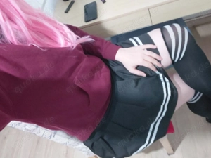 Dwt- sissy femboy sucht für Wochenende