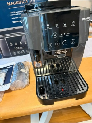 Kaffeemaschine Kaffeevollautomat DeLonghi Evo smart  Bild 5