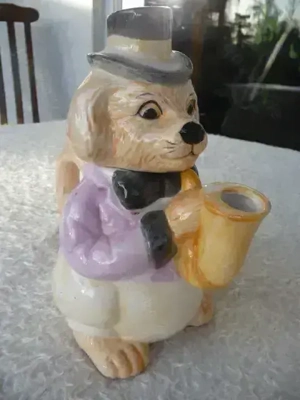 Seltene Figurenkanne Kaffeekanne Keramik Hund Zylinder Saxophon  1900-1950