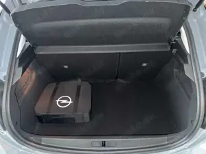 Opel Corsa F e Edition Navi über Handy+LED Bild 4