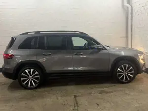 Mercedes-Benz GLB 250 4MATIC   LEDER   ANHÄNGER   UVP 70.000€ Bild 5