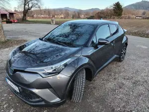 Toyota C-HR C-HR Hybrid Lounge Turbo 122ps