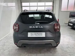 Dacia Duster Mat Edition 8x bereift Bild 5