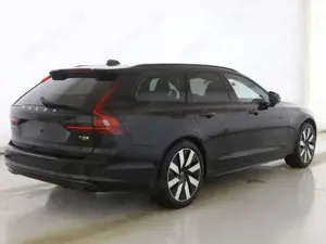 Volvo V90 Kombi Plus Dark Recharge Plug-In Hybrid AWD StandH Bild 2