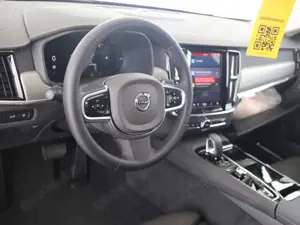 Volvo V90 Kombi Plus Dark Recharge Plug-In Hybrid AWD StandH Bild 5