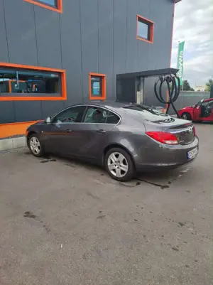 Opel Insignia Insignia 1.8 Selection Bild 2