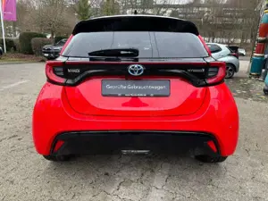 Toyota Yaris Hybrid Style Bild 5
