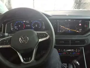 Volkswagen Taigo 1,5TSI DSG R-Line Pano LED Navi Bild 5