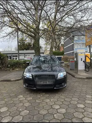 Audi A4 Avant 2.0 TDI S-Line