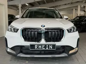 BMW X1 sDrive18d AHK Drving Ass. Premium Paket